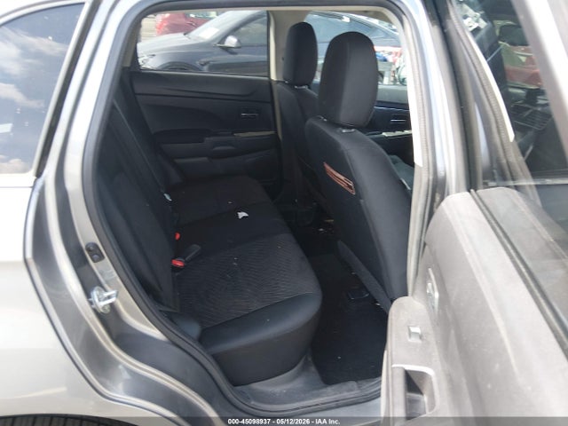 Mitsubishi Outlander Se