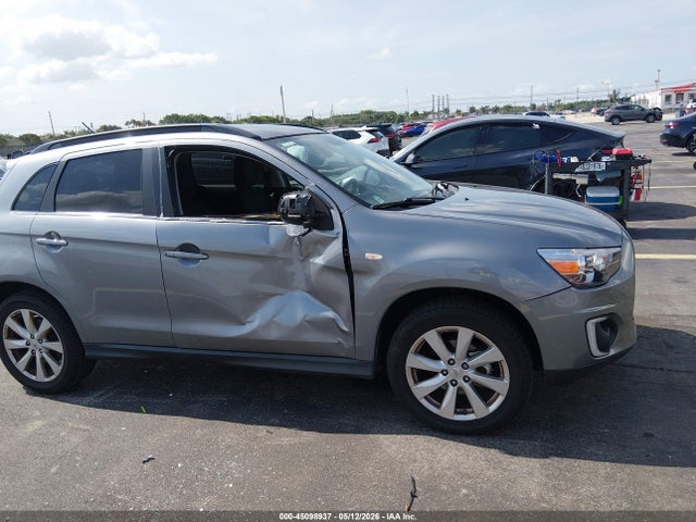 Mitsubishi Outlander Se