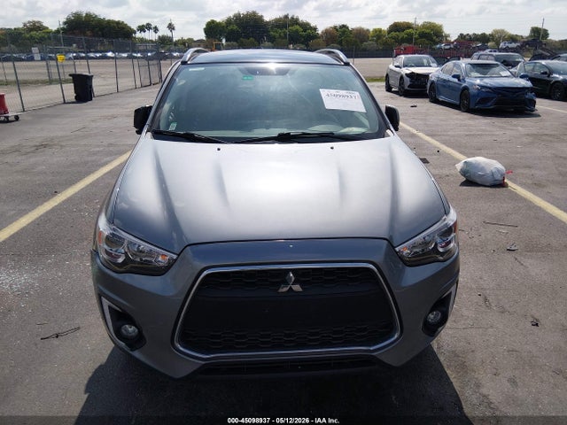 Mitsubishi Outlander Se