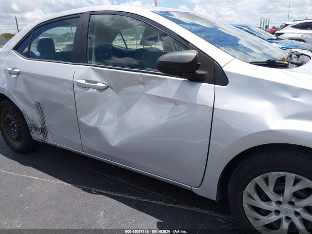Toyota Corolla Le
