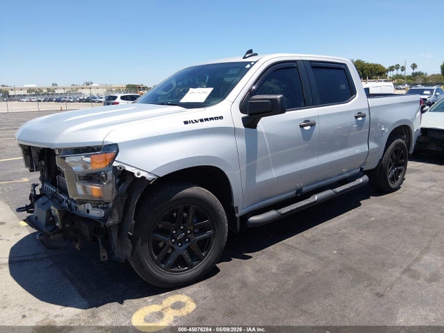 Chevrolet Silverado 1500 2wd  Short Bed Custom