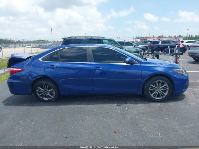 Toyota Camry Se