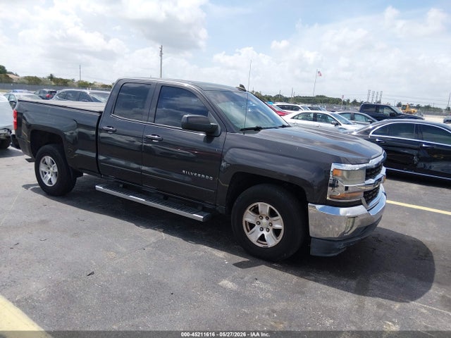 Salvage Chevrolet Silverado 1500 Image