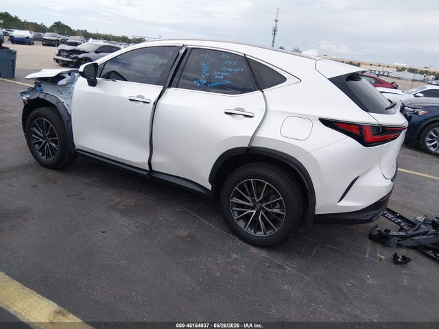 Lexus NX Premium