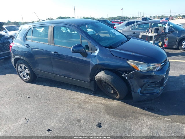 Salvage Chevrolet Trax Image