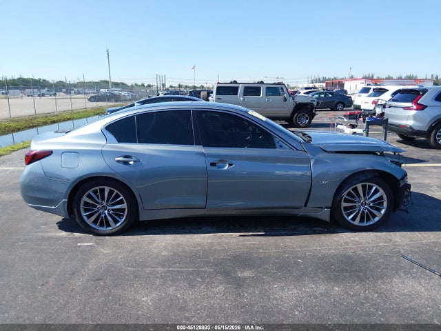 INFINITI Q50 3.0t Luxe