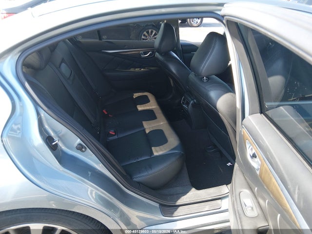 INFINITI Q50 3.0t Luxe