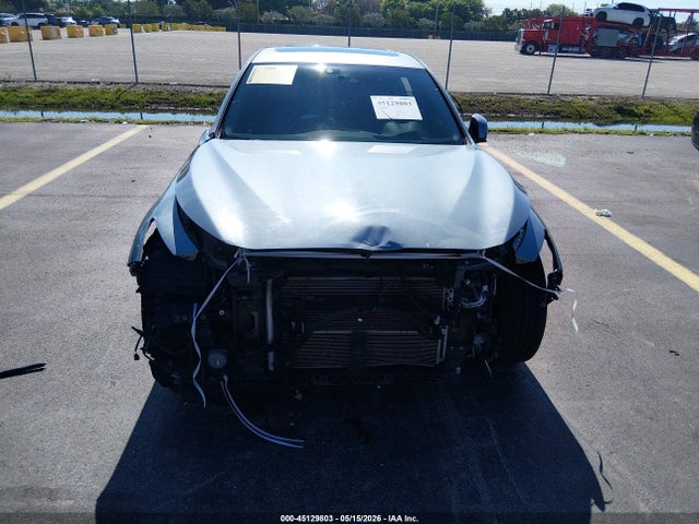 INFINITI Q50 3.0t Luxe
