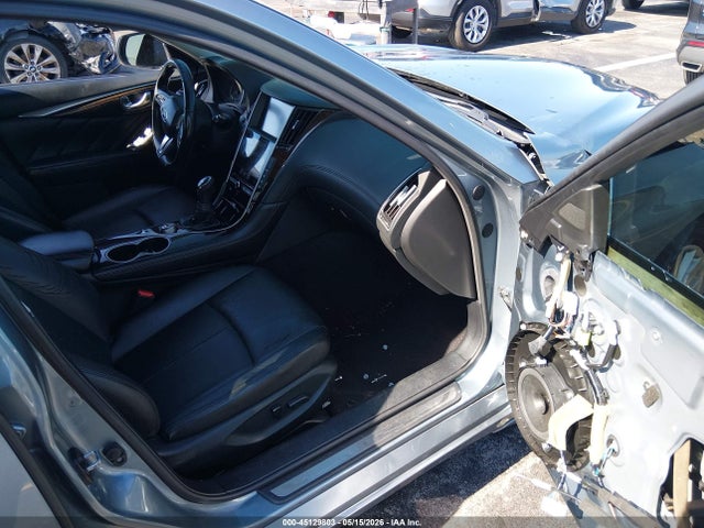 INFINITI Q50 3.0t Luxe