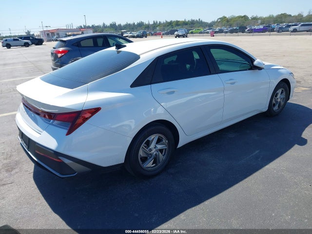 Hyundai ELANTRA Se