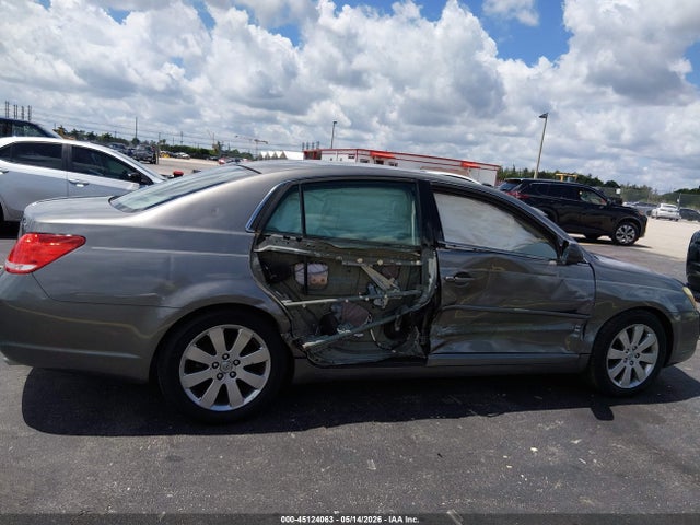 Toyota Avalon Xls