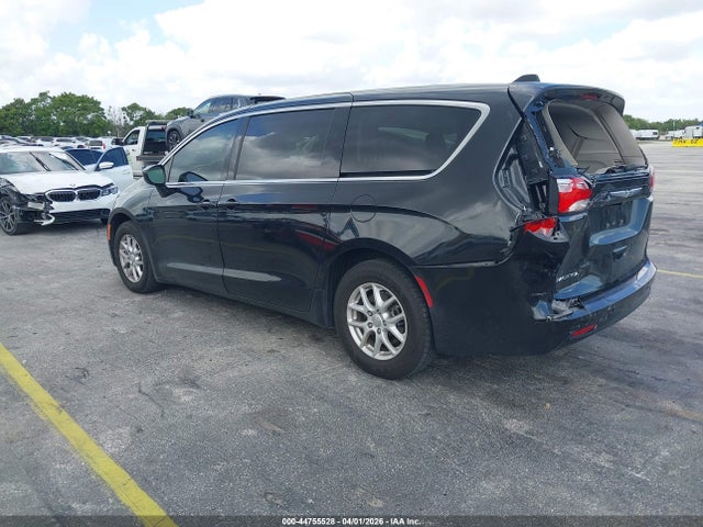 Chrysler Pacifica Touring