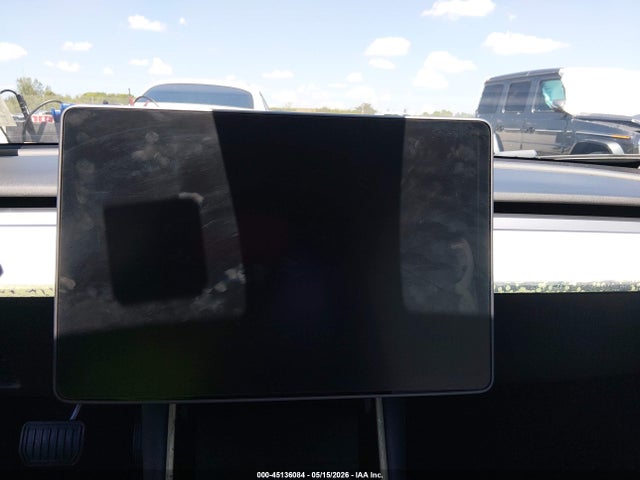 Tesla Model 3 Long Range Dual Motor All-wheel Drive