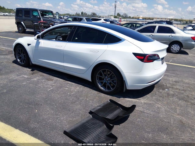 Tesla Model 3 Long Range Dual Motor All-wheel Drive