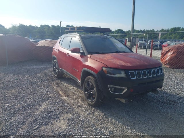 Salvage Jeep Compass Image