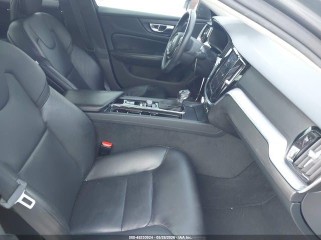 Volvo S60 T5 Momentum