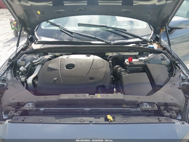 Volvo S60 T5 Momentum