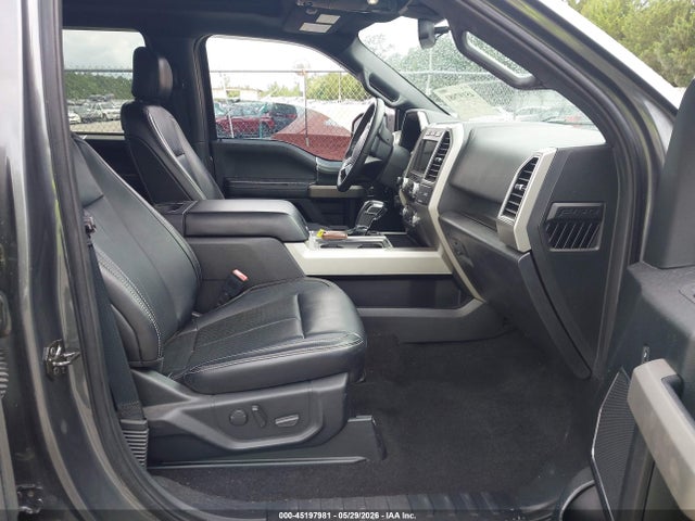 Ford F-150 Lariat