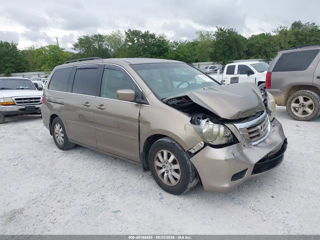 Salvage Honda Odyssey Image