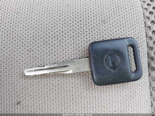 Nissan Pathfinder S