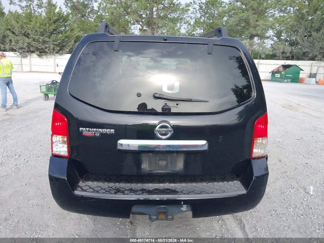 Nissan Pathfinder S