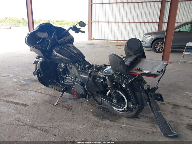 Harley-Davidson Fltrk