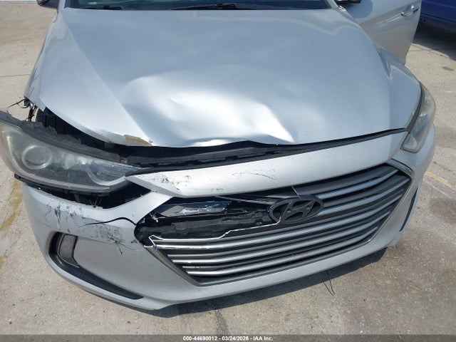 Hyundai ELANTRA Limited