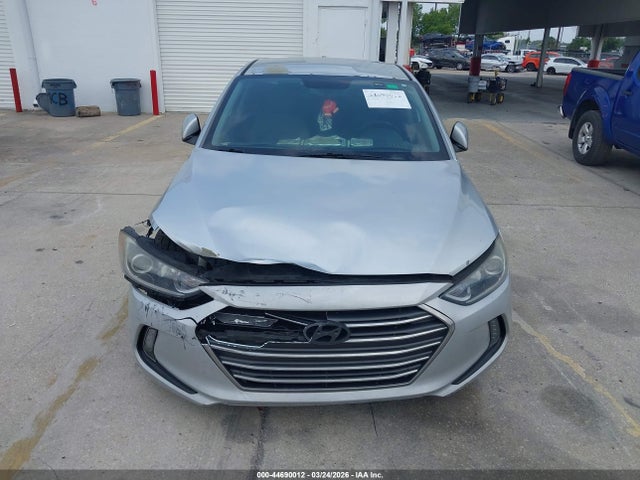Hyundai ELANTRA Limited