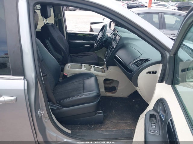 Dodge Grand Caravan Sxt