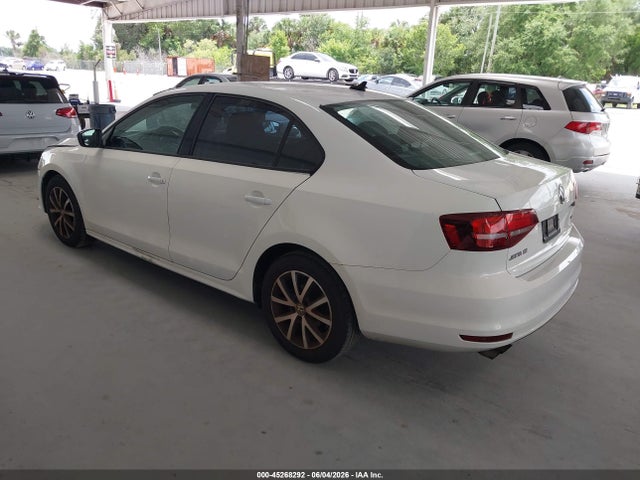 Volkswagen Jetta 1.4t Se