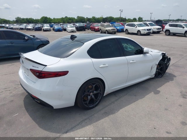 Alfa Romeo Giulia Ti Sport
