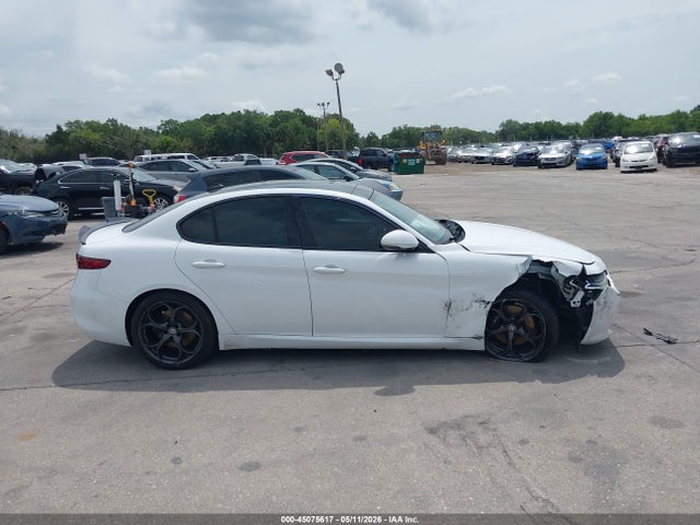 Alfa Romeo Giulia Ti Sport