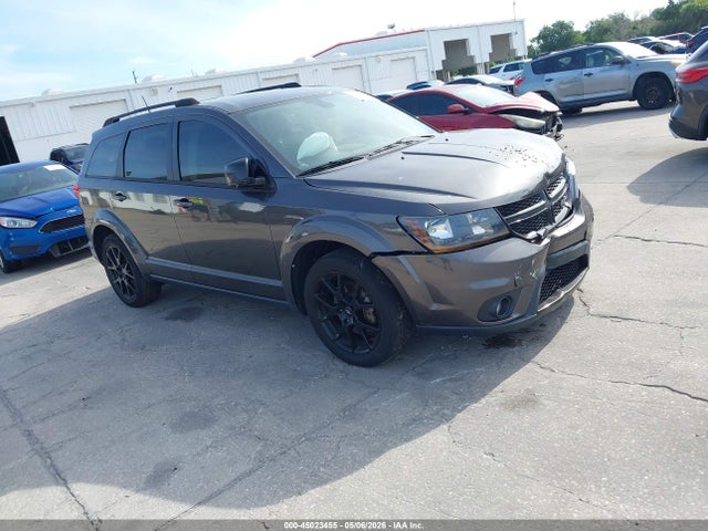 Salvage Dodge Journey Image