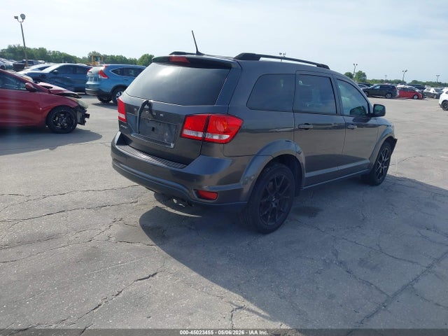Dodge Journey Se