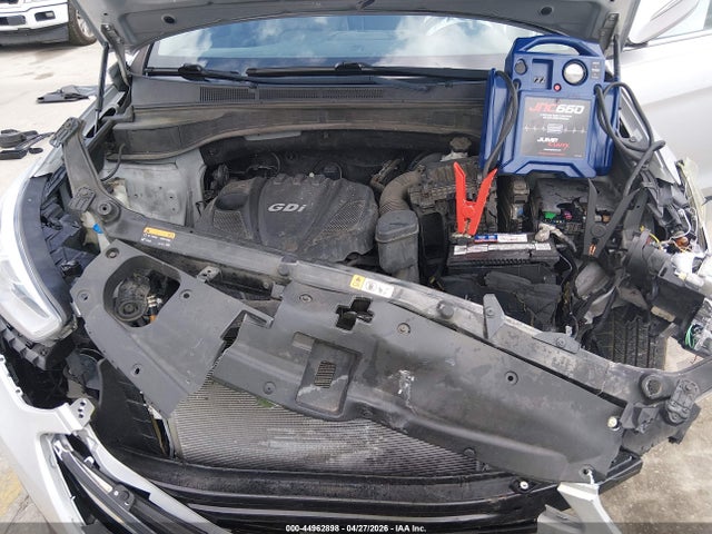 Hyundai SANTA FE Sport