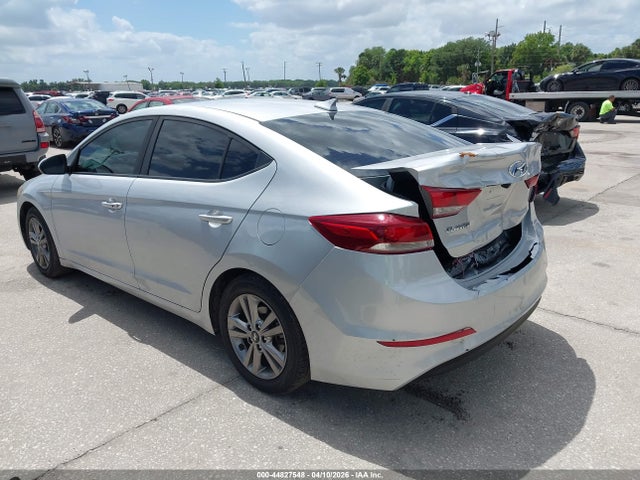 Hyundai ELANTRA Value Edition