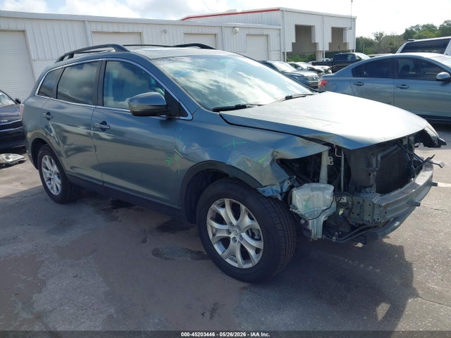 Salvage Mazda Cx Image