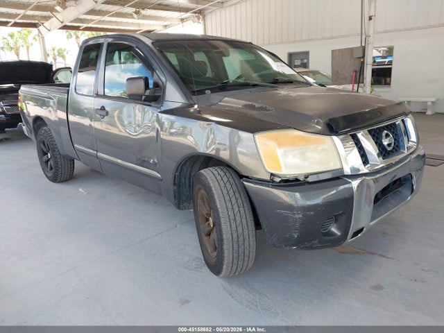 Salvage Nissan Titan Image