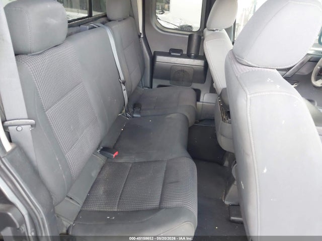 Nissan Titan Se