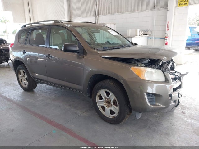 Salvage Toyota RAV4 Image