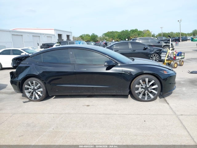 Tesla Model 3 Long Range All-wheel Drive
