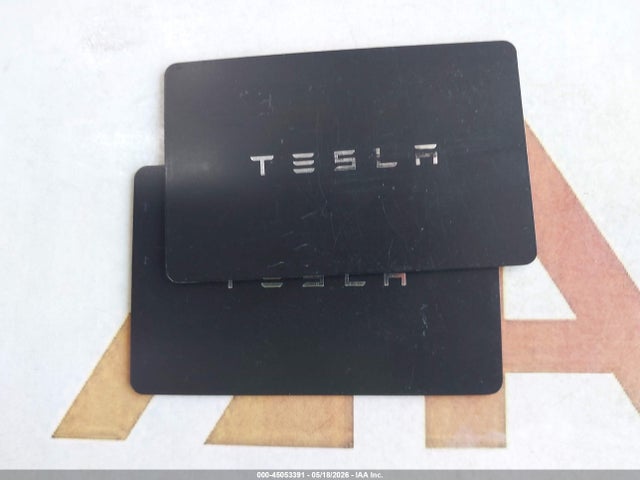 Tesla Model 3 Long Range All-wheel Drive