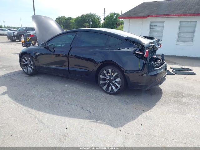 Tesla Model 3 Long Range All-wheel Drive