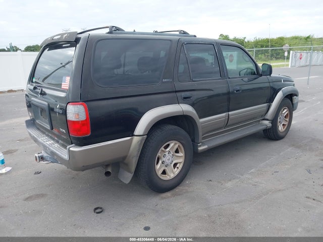 Toyota 4Runner Limited V6