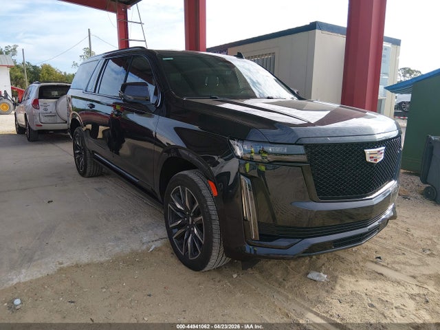 Salvage Cadillac Escalade Image