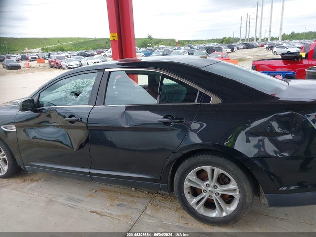 Ford Taurus Sel