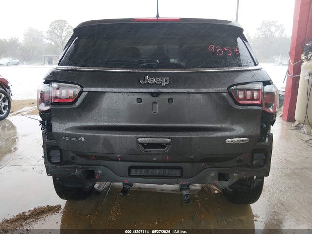 Jeep Compass Latitude 4x4