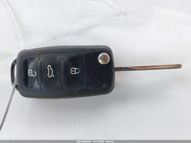 Volkswagen Jetta 1.4t S