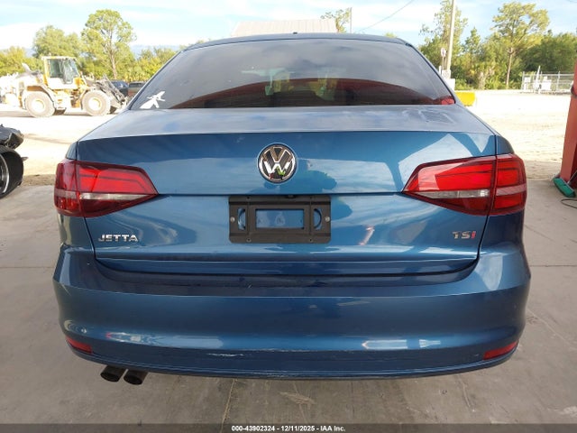 Volkswagen Jetta 1.4t S