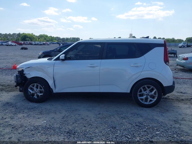 Kia Soul S